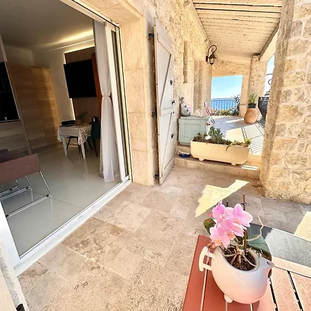 아파트 그랜드 바이에