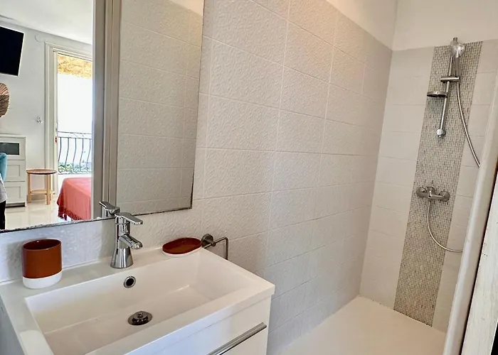 Grand Baie * Saint-Raphael (Var)