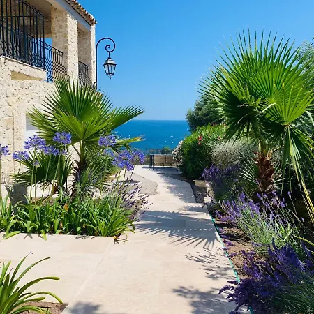 Grand Baie * Saint-Raphael (Var)