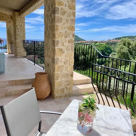 大湾别墅 Saint-Raphaël