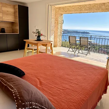 Grand Baie * Saint-Raphael (Var)