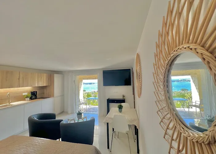 Grand Baie Saint-Raphaël